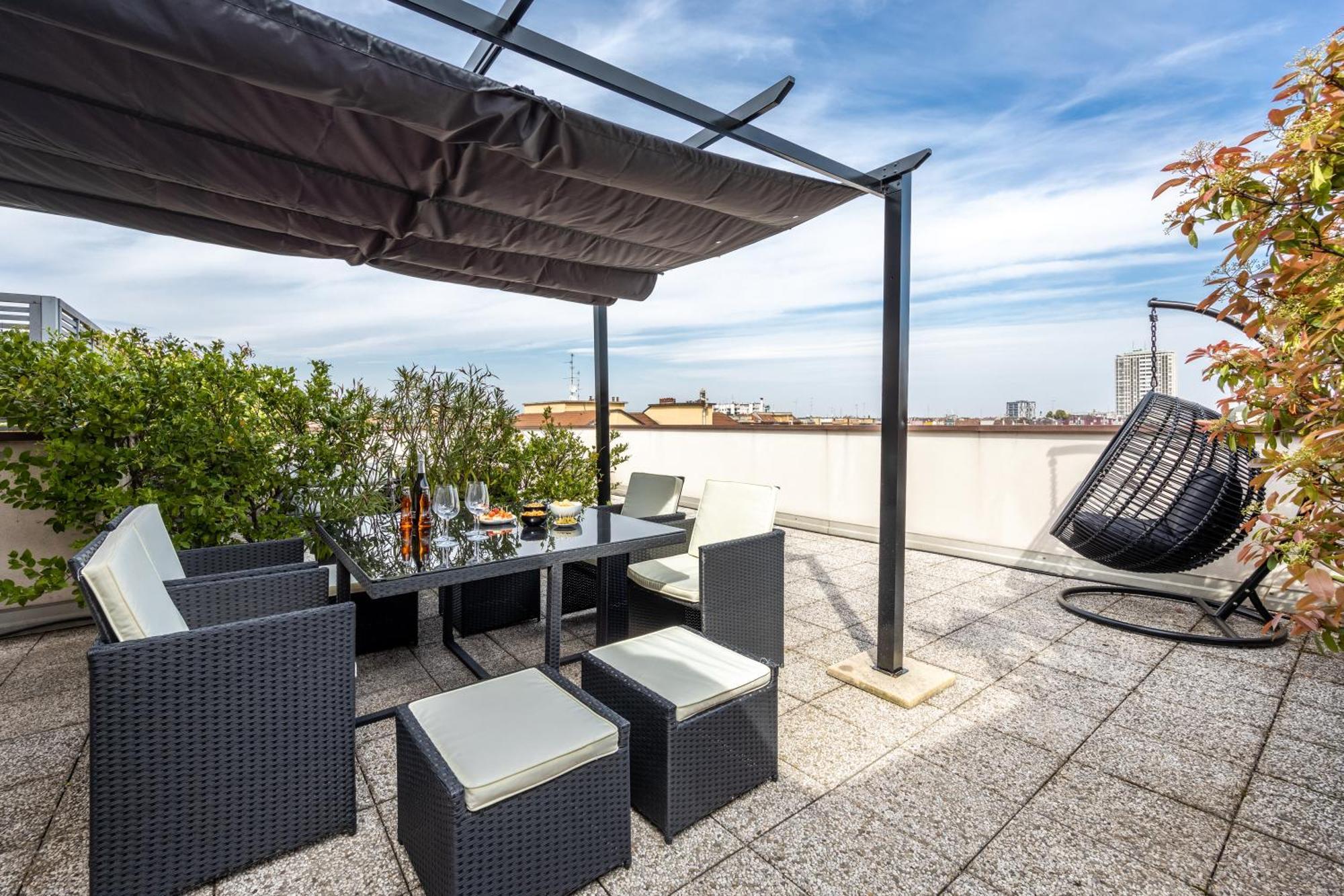 Bocconi'S Nest - Close To Duomo With Terrace ميلان المظهر الخارجي الصورة