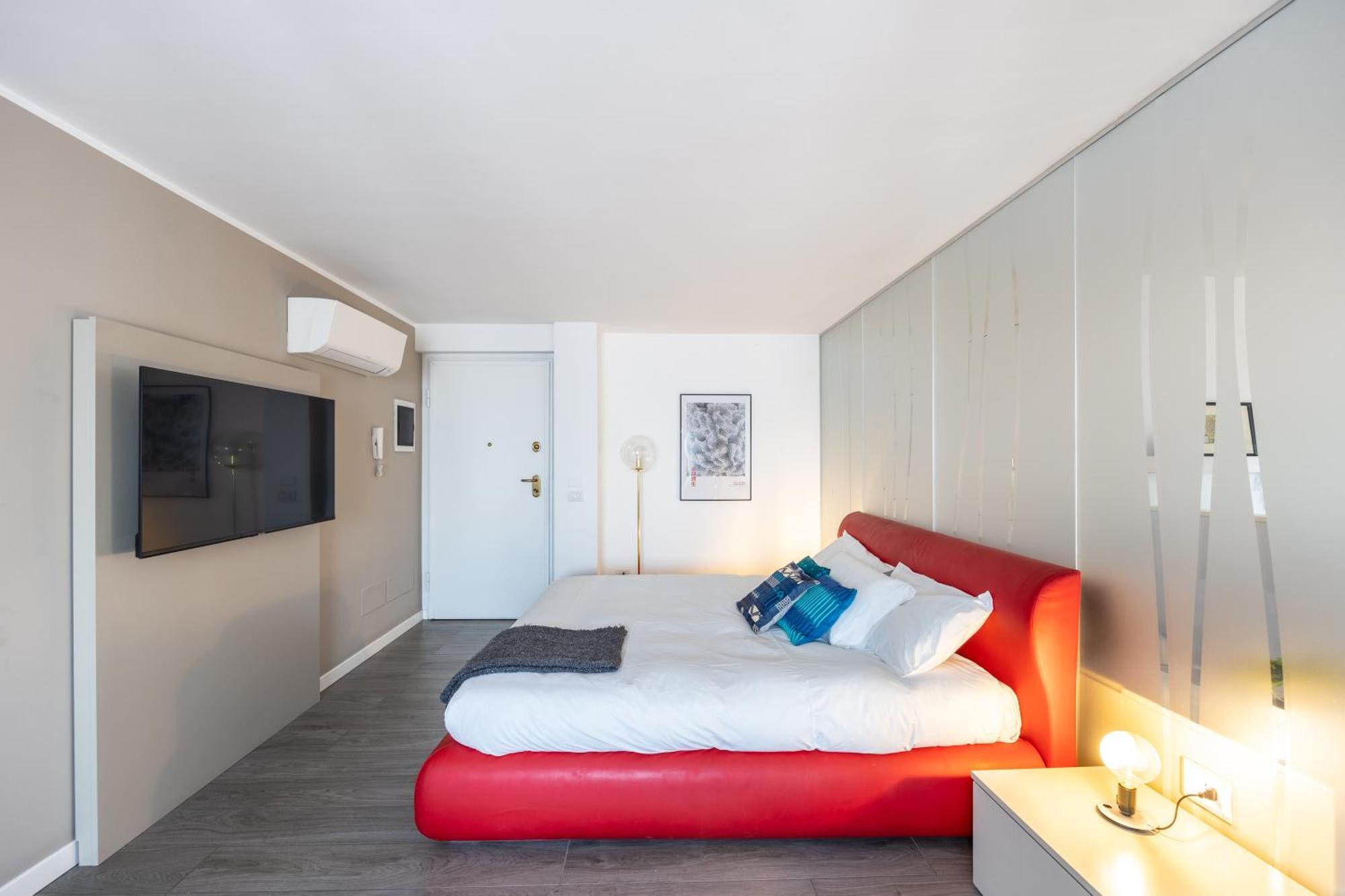 Bocconi'S Nest - Close To Duomo With Terrace ميلان المظهر الخارجي الصورة